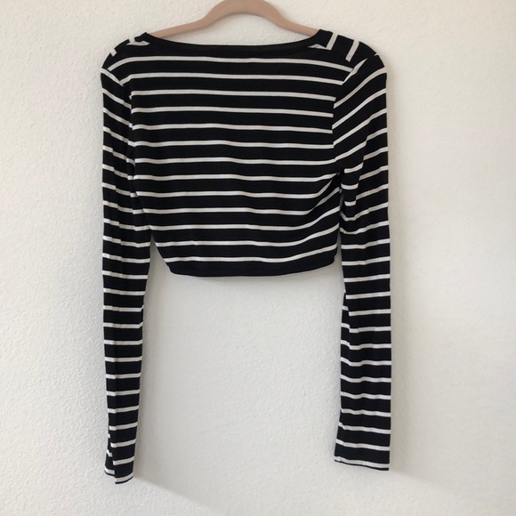 ☀️BCBGMAXAZRIA Brinli Striped Crop Top S - Picture 5 of 6